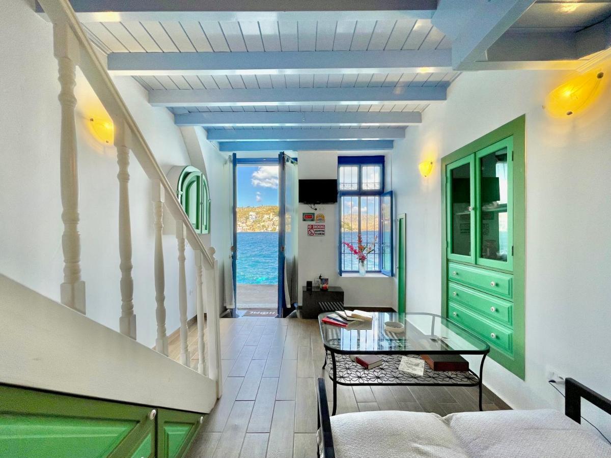 Apartamento Seafront - Harbour View , Pitini 2 Symi Exterior foto
